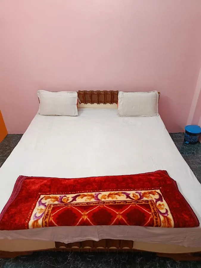 Babu Vishwanath Singh Paying Guesthouse 瓦拉纳西